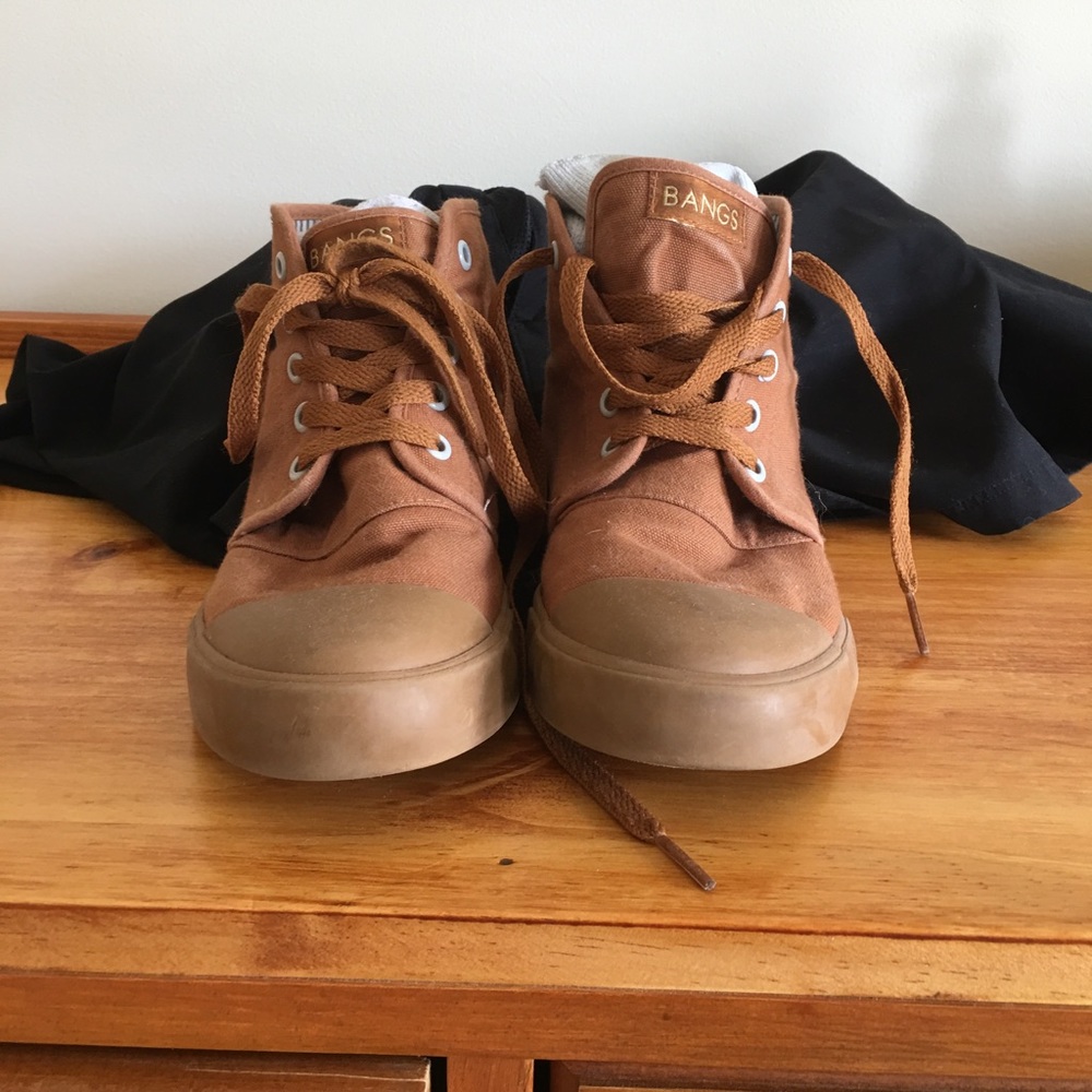 Bangs - Sahara - Men’s 8 or Women’s 6.5